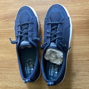 Navy Blue Woman's Sperry loafer shoes size 11
